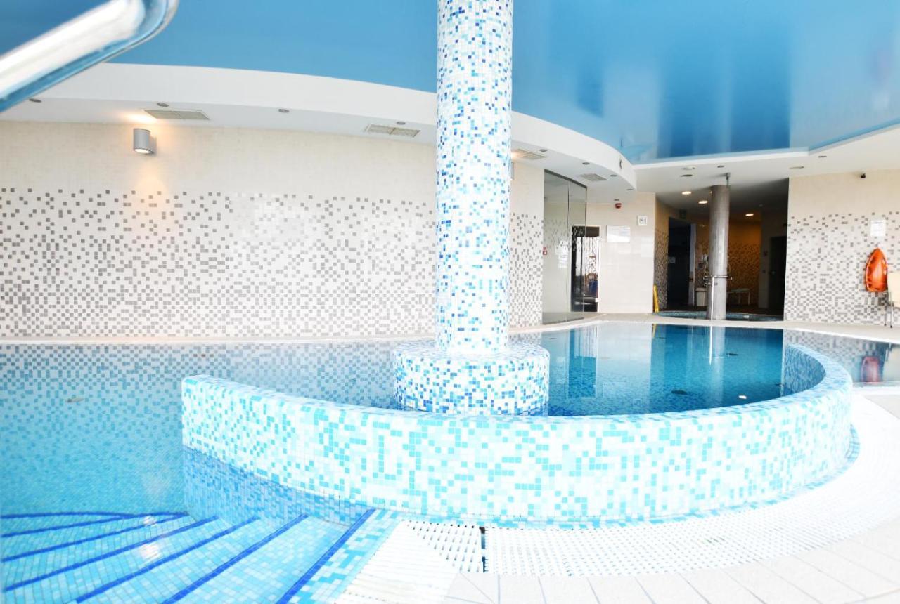 Baltic Plaza Resort 코워브제크 외부 사진